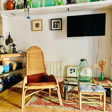 Apartament *